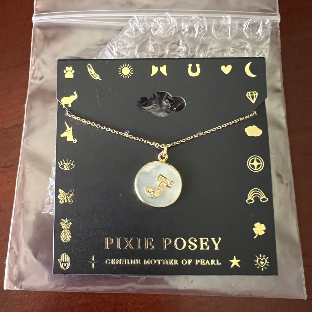 Pixie Posey gold plated mother of pearl crystal initial “R” pendant necklace 18”
